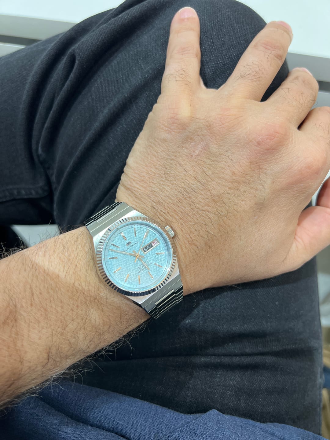 Customer photo review of Ancient Cloud Motif Dial Date-day Calender Reissue Automatic Dress Watch 38mm