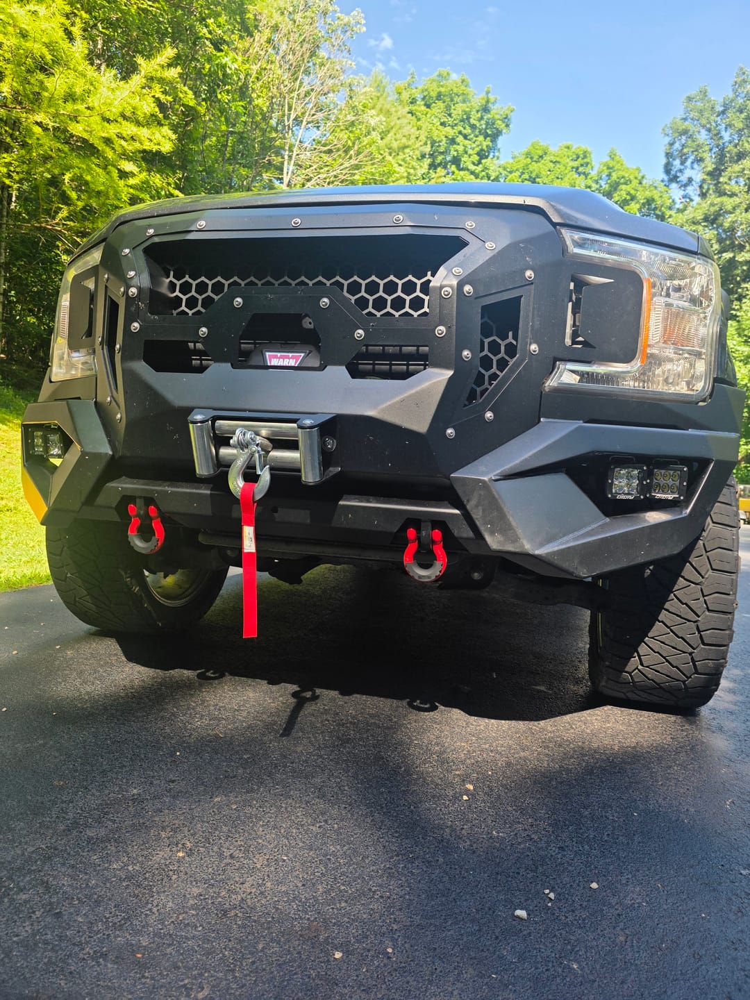Customer photo review of Heavy Duty D Ring Shackles - Red with Isolators (2PK) | 58,000 lbs (29 US Ton) Max Strength