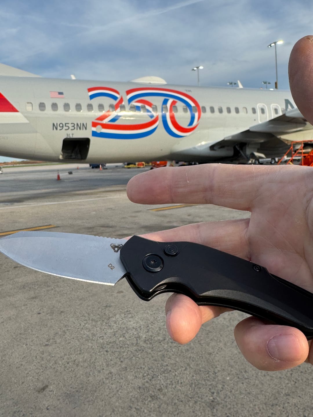 Customer photo review of The Grunt Automatic Switchblade Knife