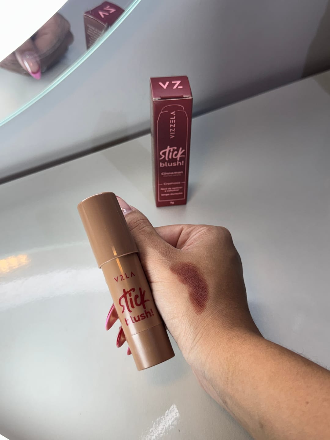 Customer photo review of Blush Stick Cinnamon - Vizzela