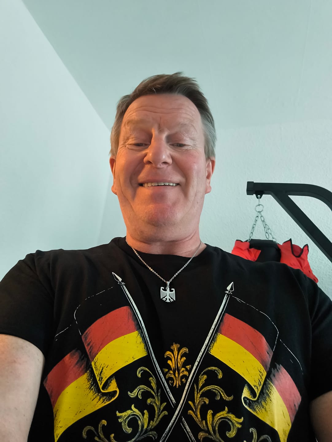 Customer photo review of Deutschland Adler Kette