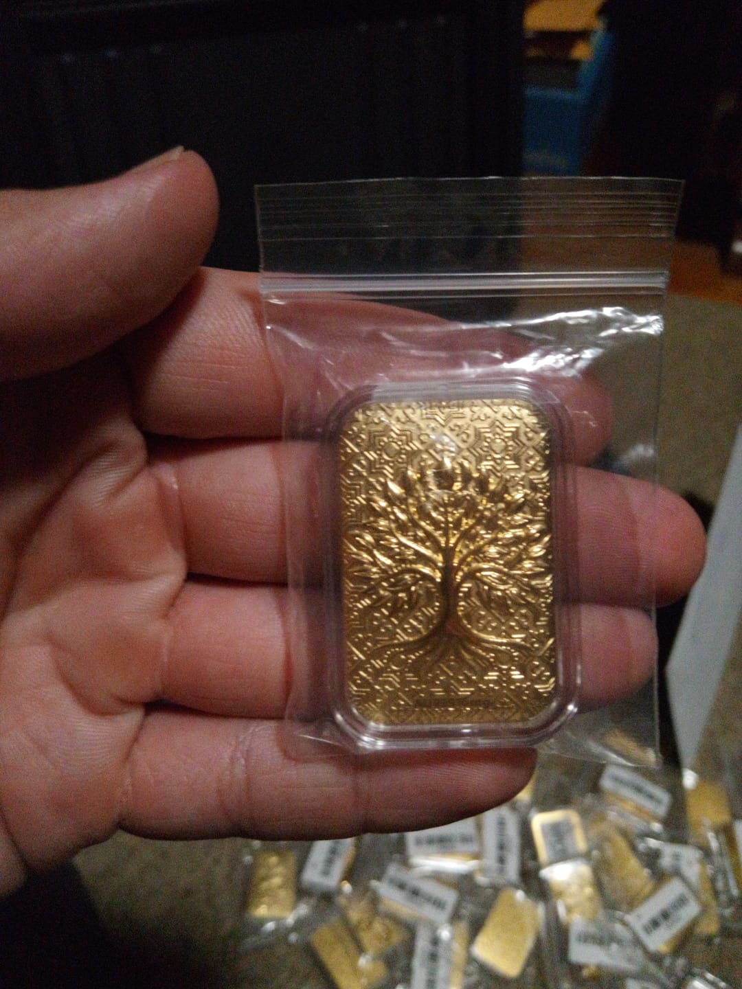 Customer photo review of 24K Yellow Gold (99.99% Gold Purity) Essential Tree of Eternity Piece