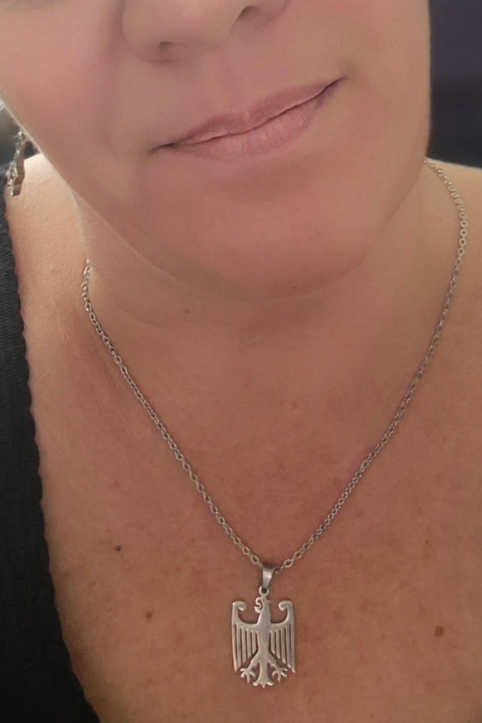 Customer photo review of Deutschland Adler Kette
