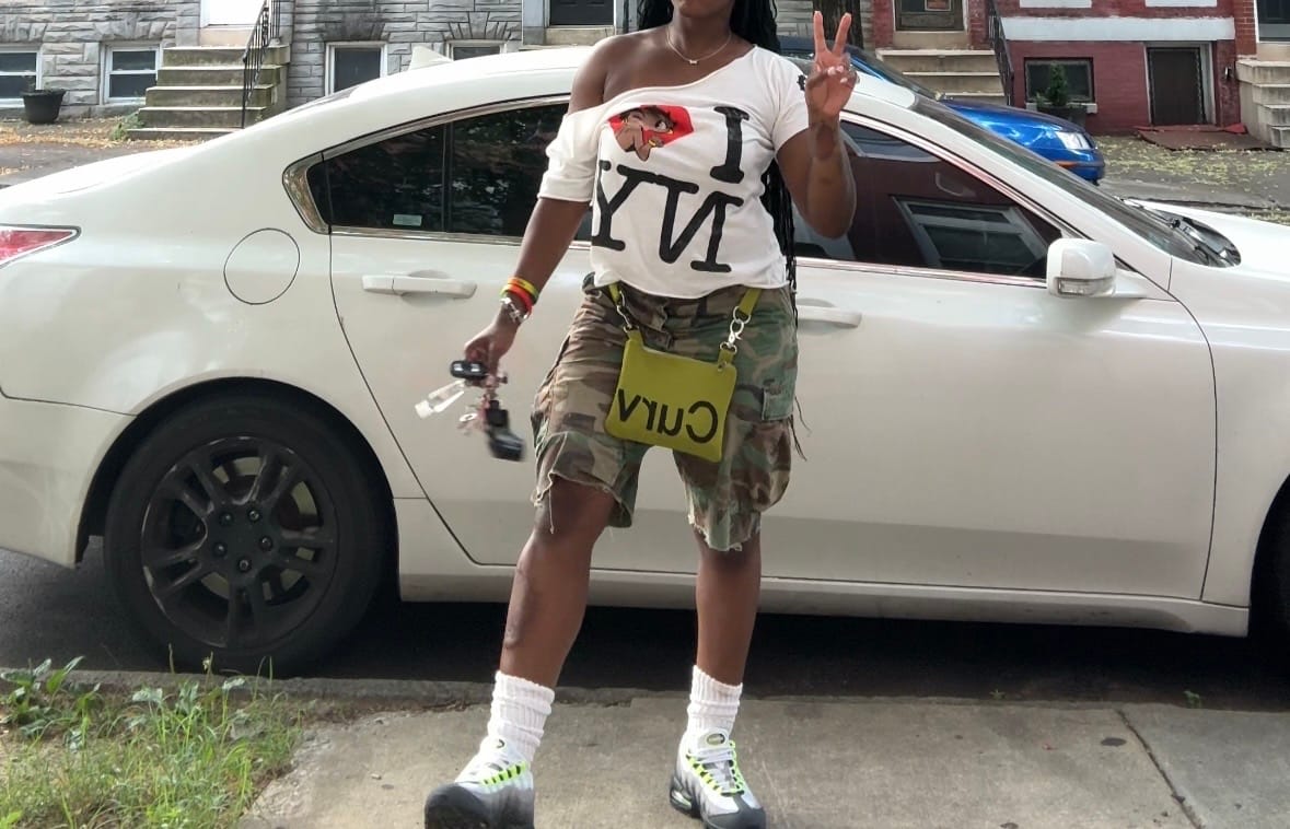 Customer photo review of I <3 NY OFF THE SHOULDER TEE