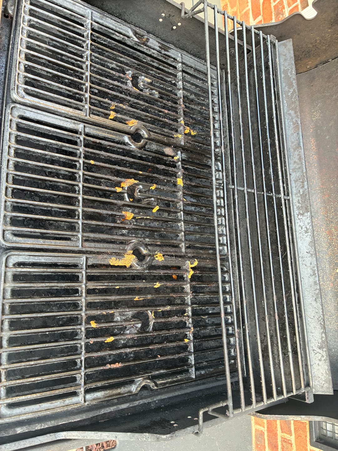Customer photo review of Grillbot Grill Cleaning Robot