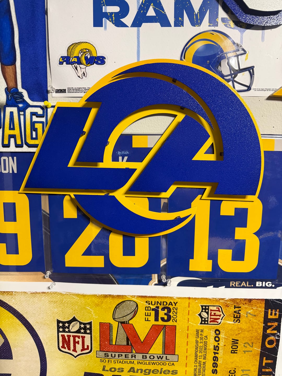 Customer photo review of Los Angeles Rams "LA" Logo 3D Vintage Metal Wall Art