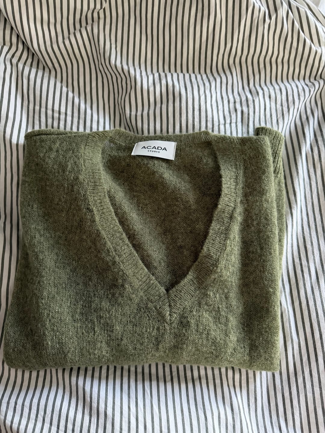 Customer photo review of VERONA Alpakos ir Merino Vilnos Megztinis Alyvuogių Žalia