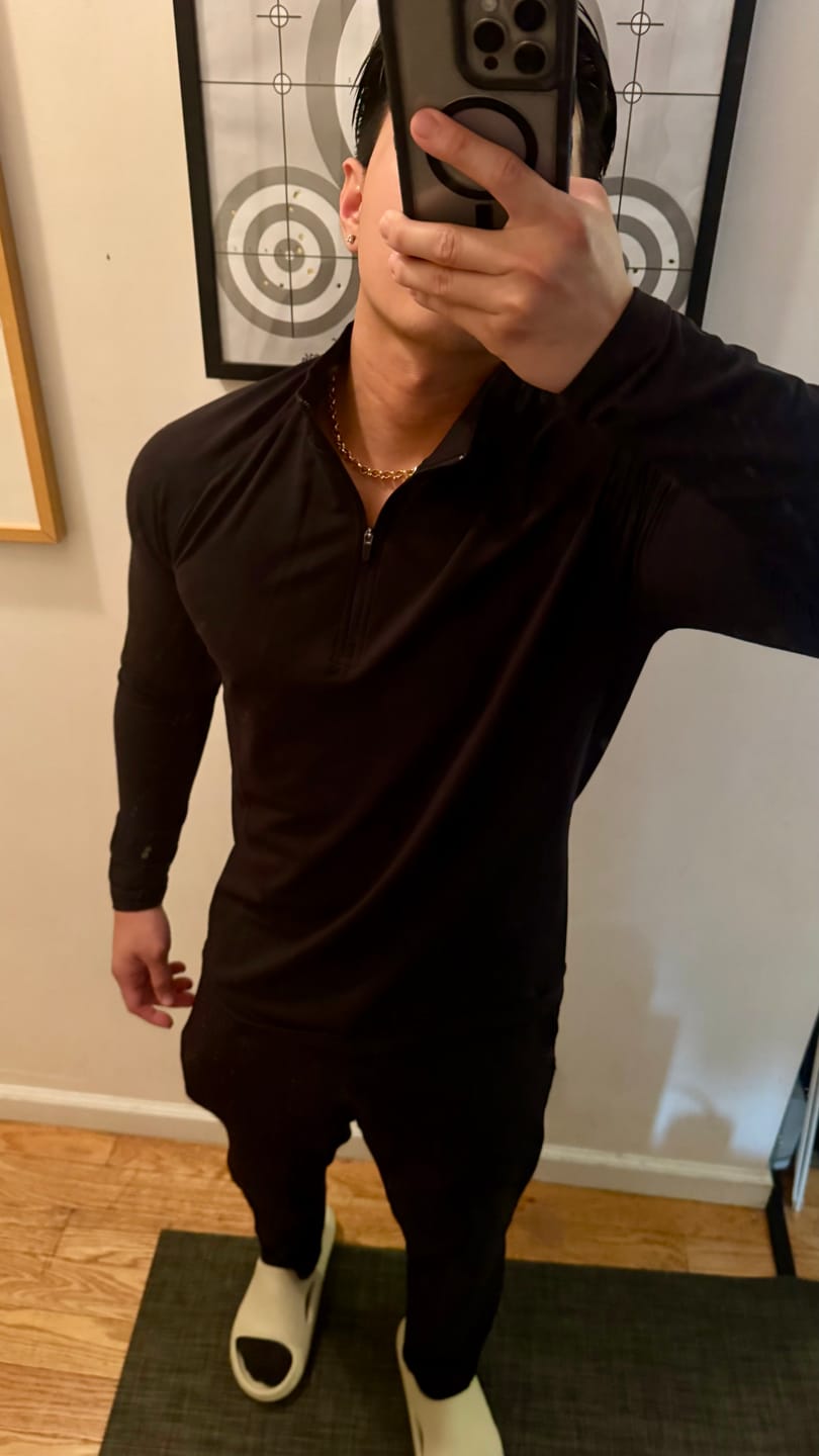 Customer photo review of Performance Airknit Fitted Quarter Zip