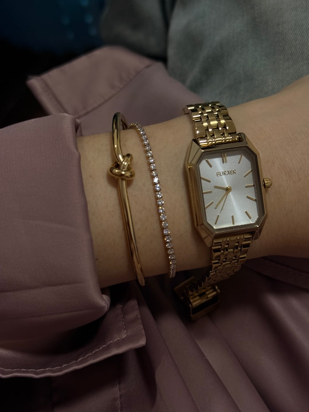 Customer photo review of Eternity Gold Bracelet