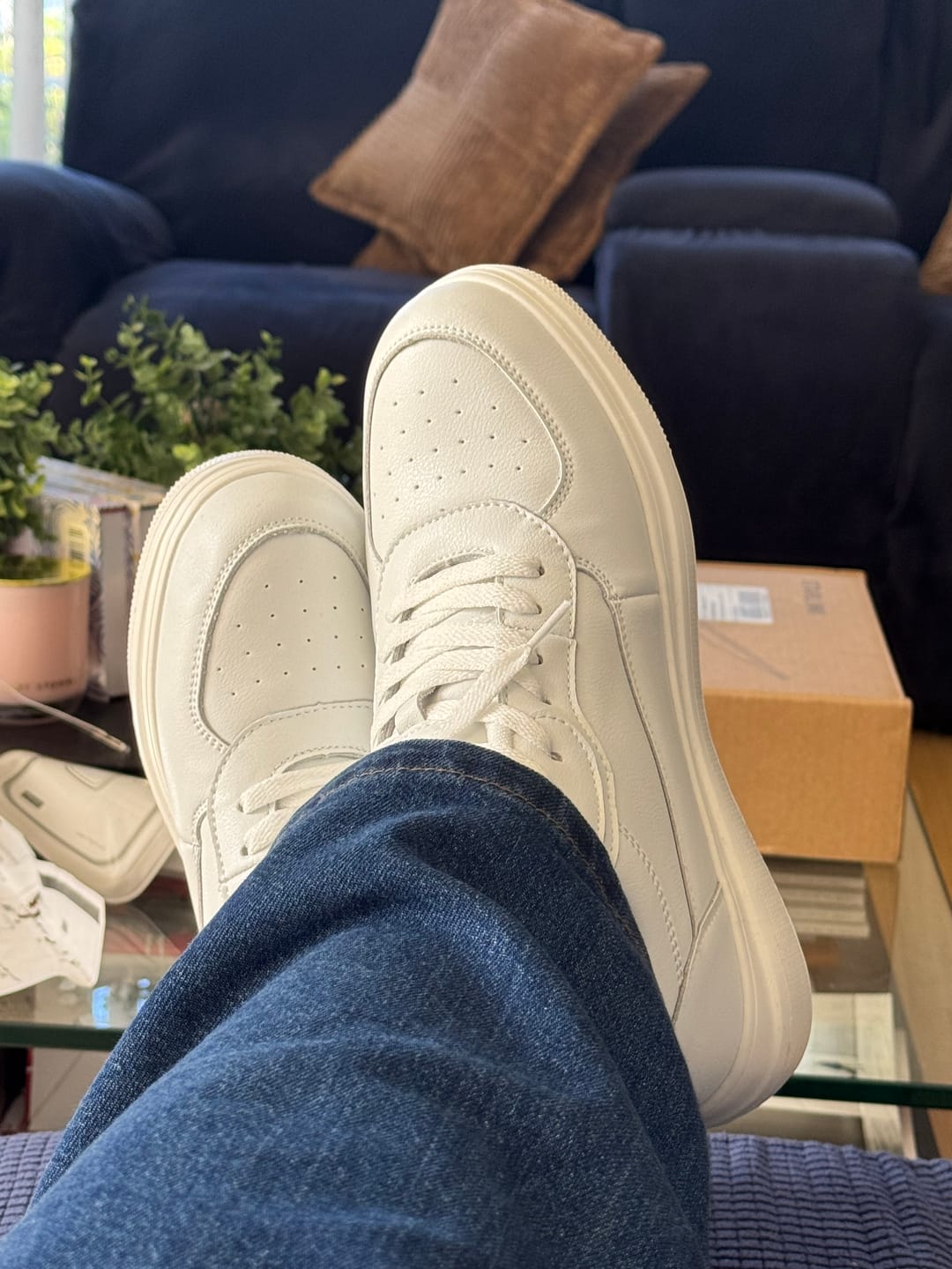 Customer photo review of ELEVATESHOES WHITE CLASSY