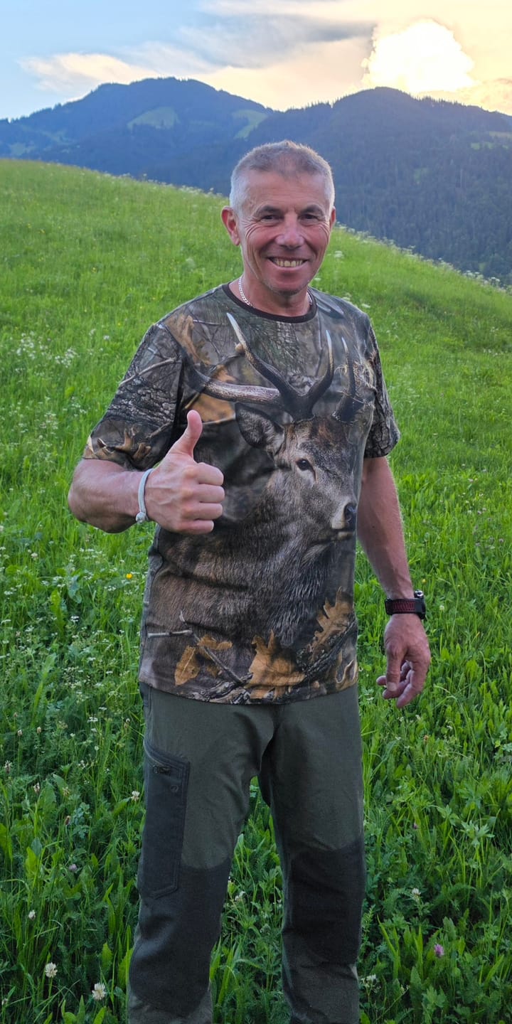 Customer photo review of T-shirt Kurzarm - DGT Baumwolle Jagd T-shirt mit Hirsch