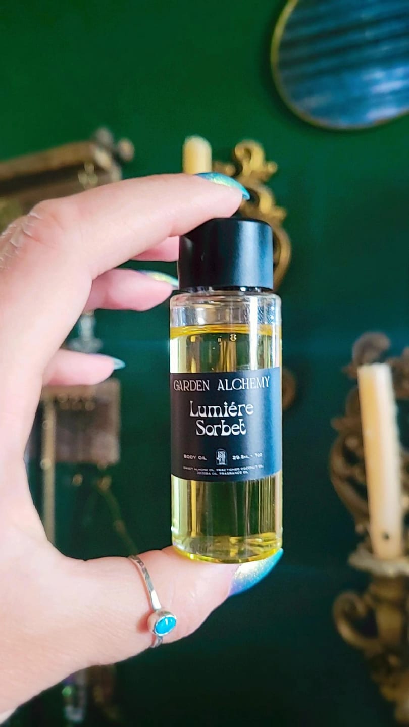 Customer photo review of LUMIERE SORBET BODY OIL