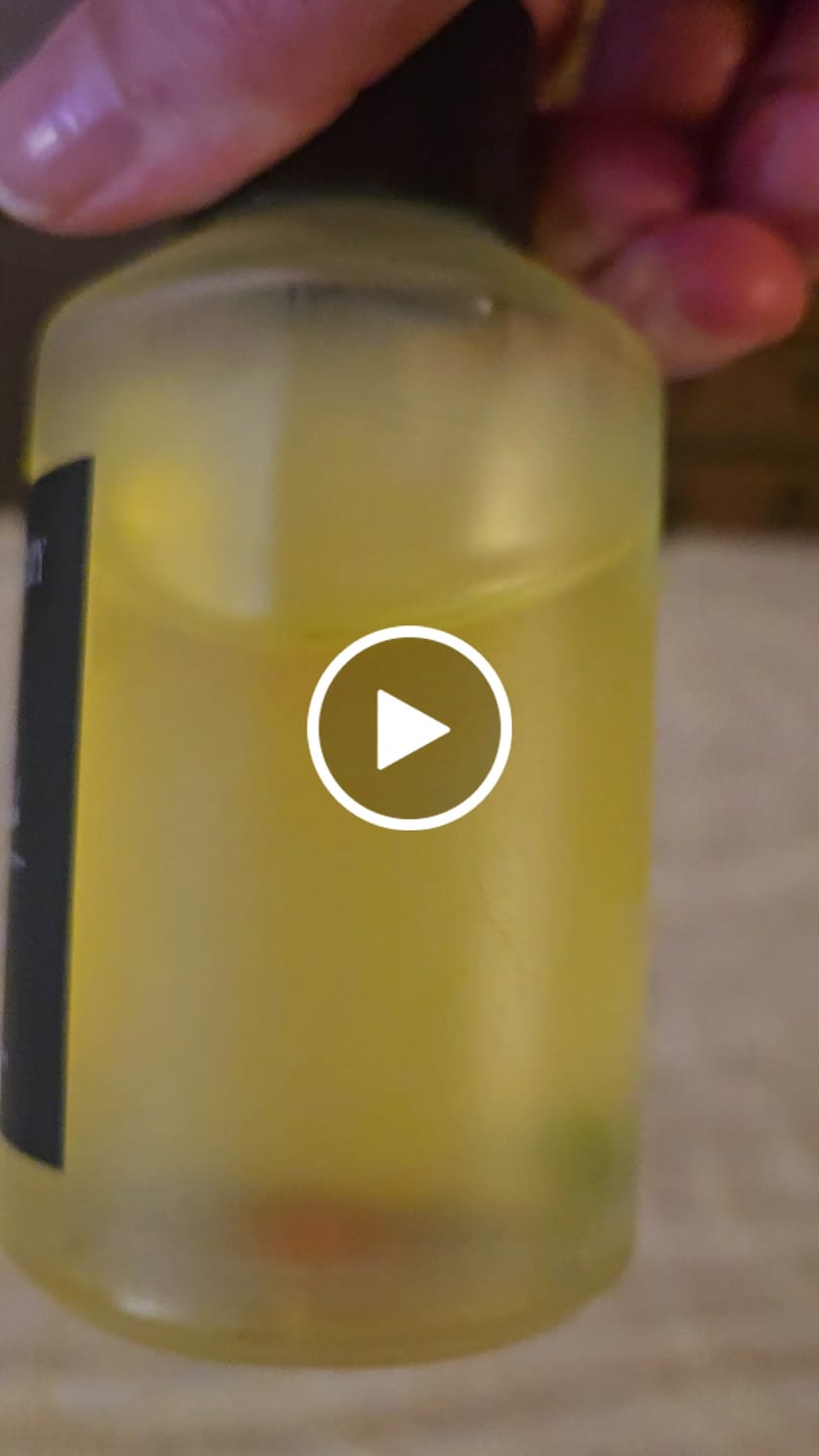 Customer video review of RICH BITCH BODY OIL (the return of the OG 1st formula)