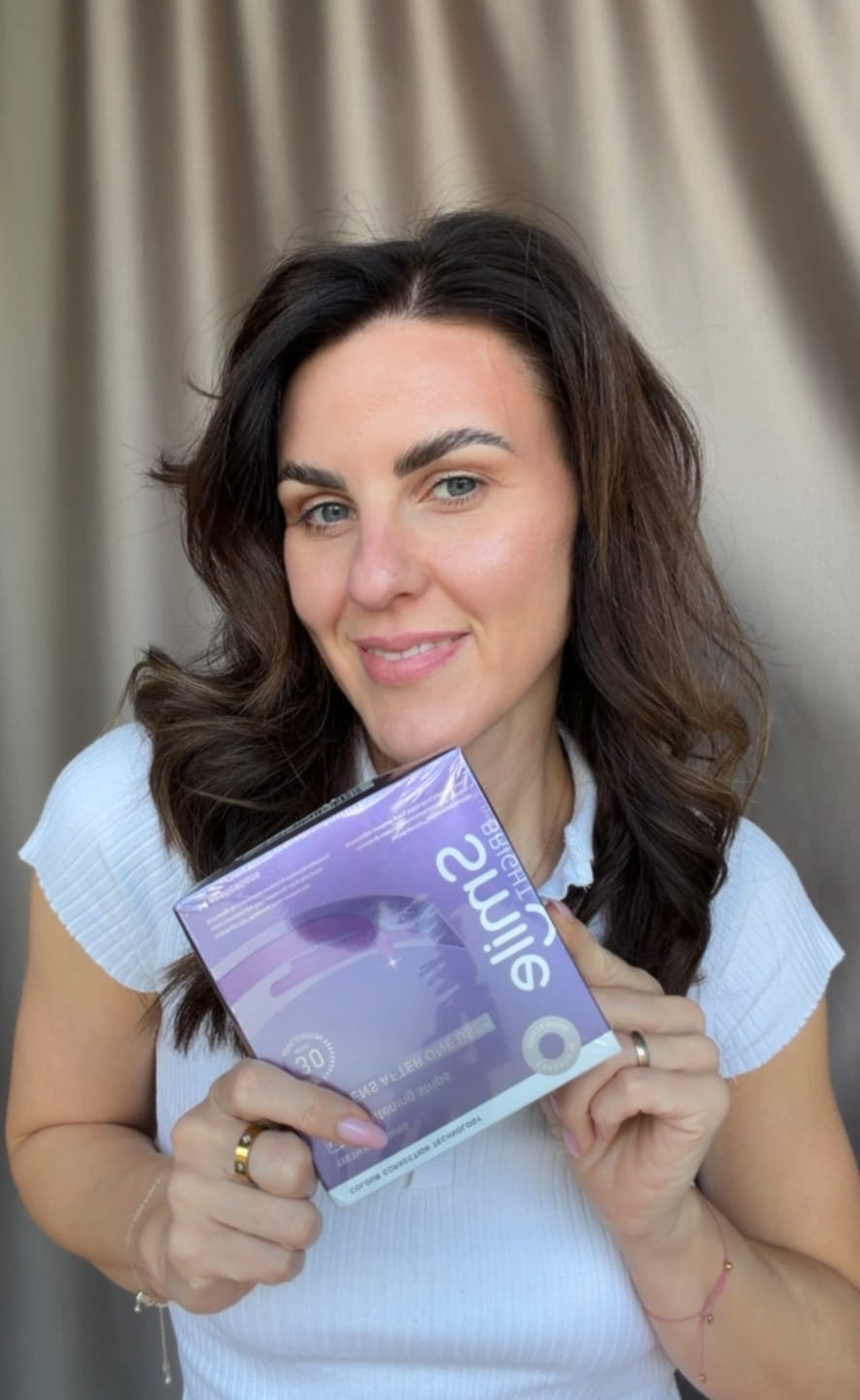 Customer photo review of V24 Violetinės Dantų Balinimo Juostelės