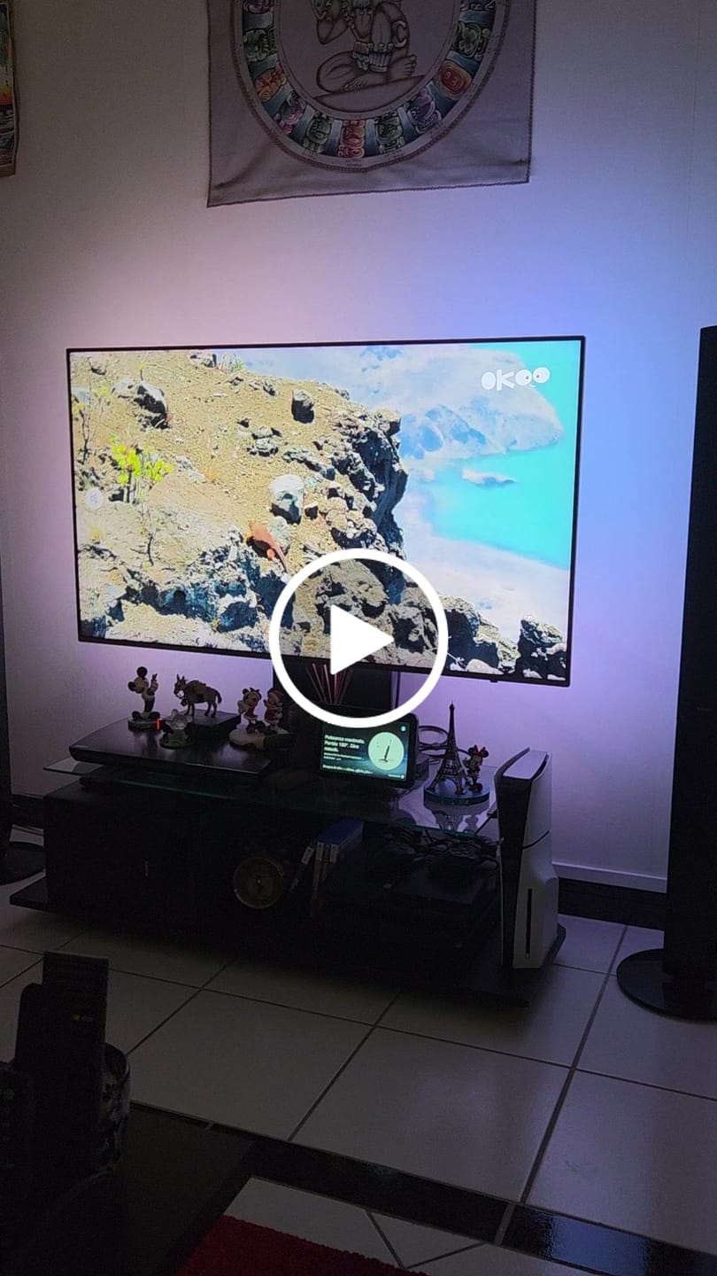 Customer video review of Hubaura Sync Box