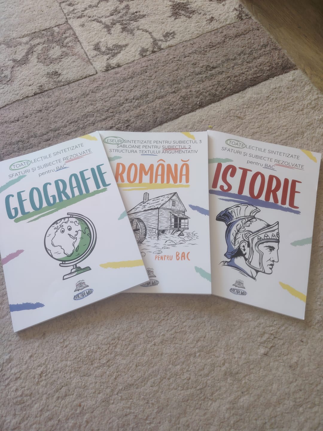 Customer photo review of Pachet Bacalaureat (Română + Istorie + Geografie) Bacademia