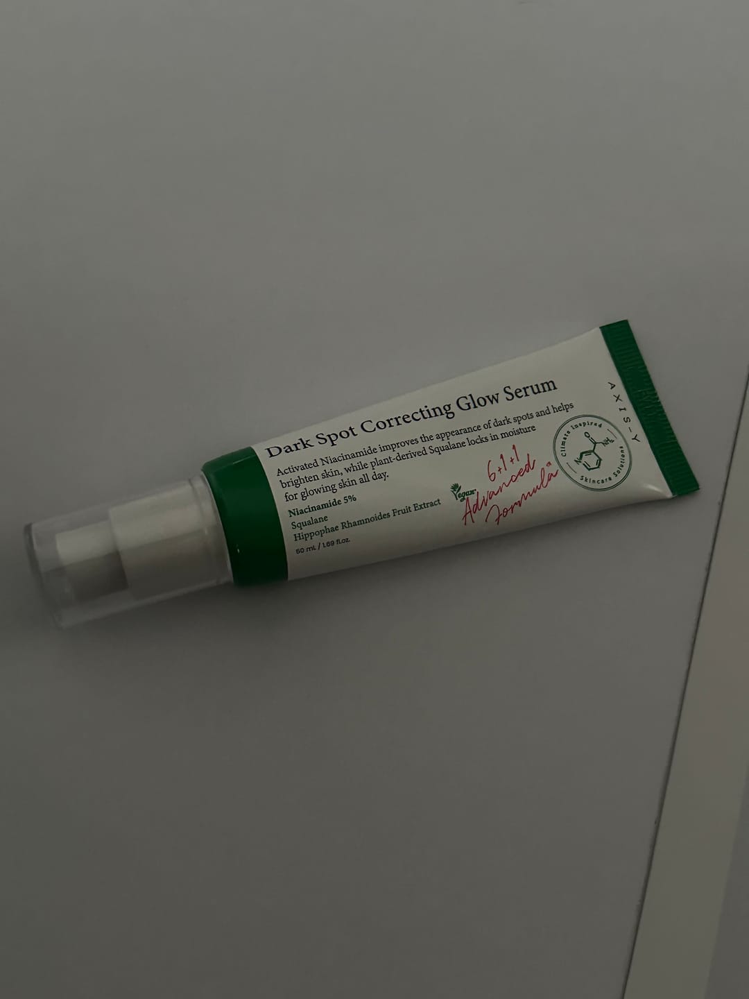 Customer photo review of Serums tumšo plankumu korekcijai AXIS-Y Dark Spot Correcting Glow Serum