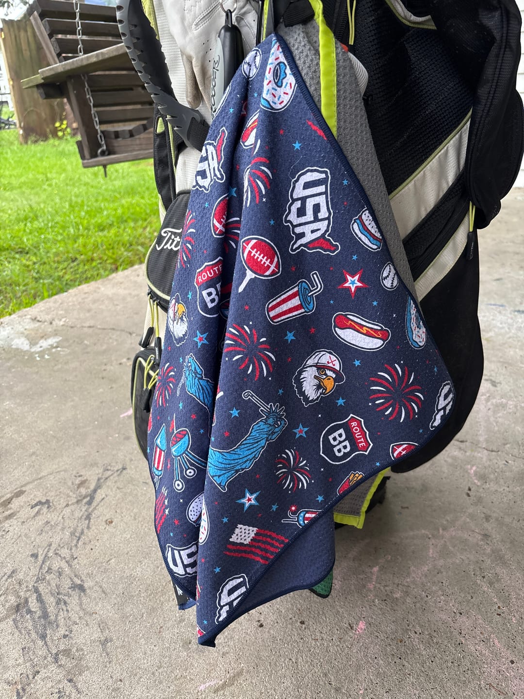 Customer photo review of USA Blue - Magnetic Golf Towel