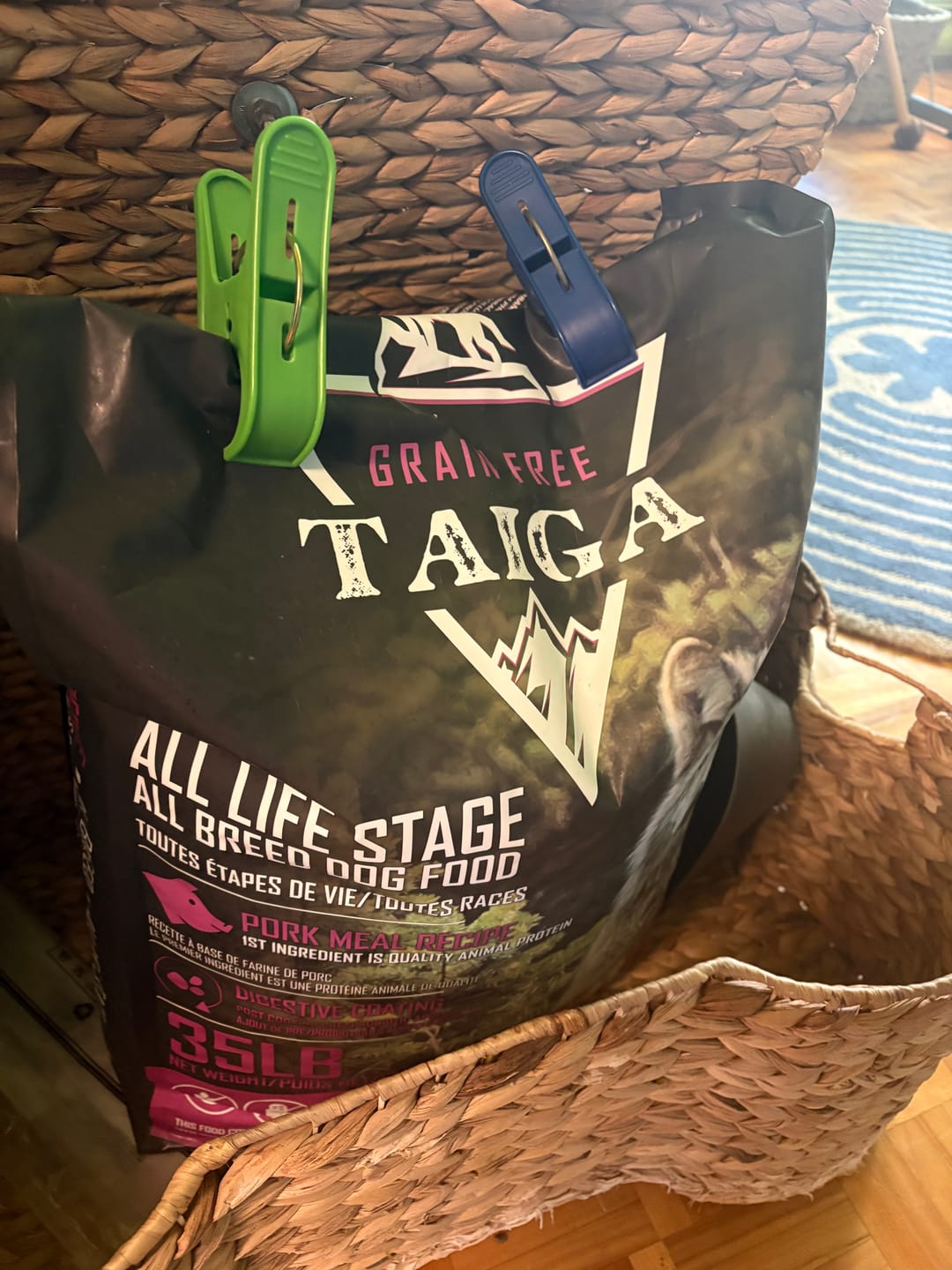 Customer photo review of Horizon Taiga - Nourriture pour chien économique 35 lbs