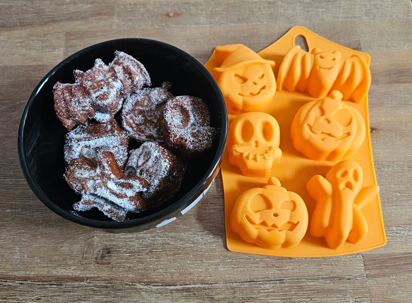 Customer photo review of Halloween Silikon Backformen mit Kürbis, Geist & Co.