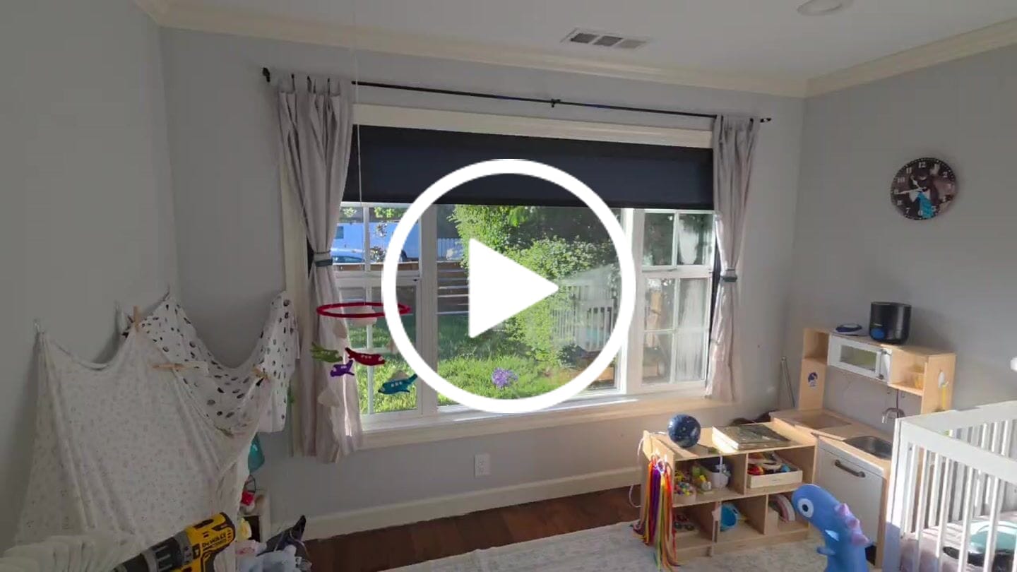 Customer video review of SmartWings Motorized Roller Shades 100% Blackout Eclipse