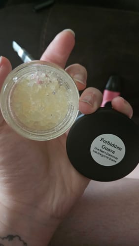 Customer photo review of Forbiddenden Guava  | Live Resin Diamonds
