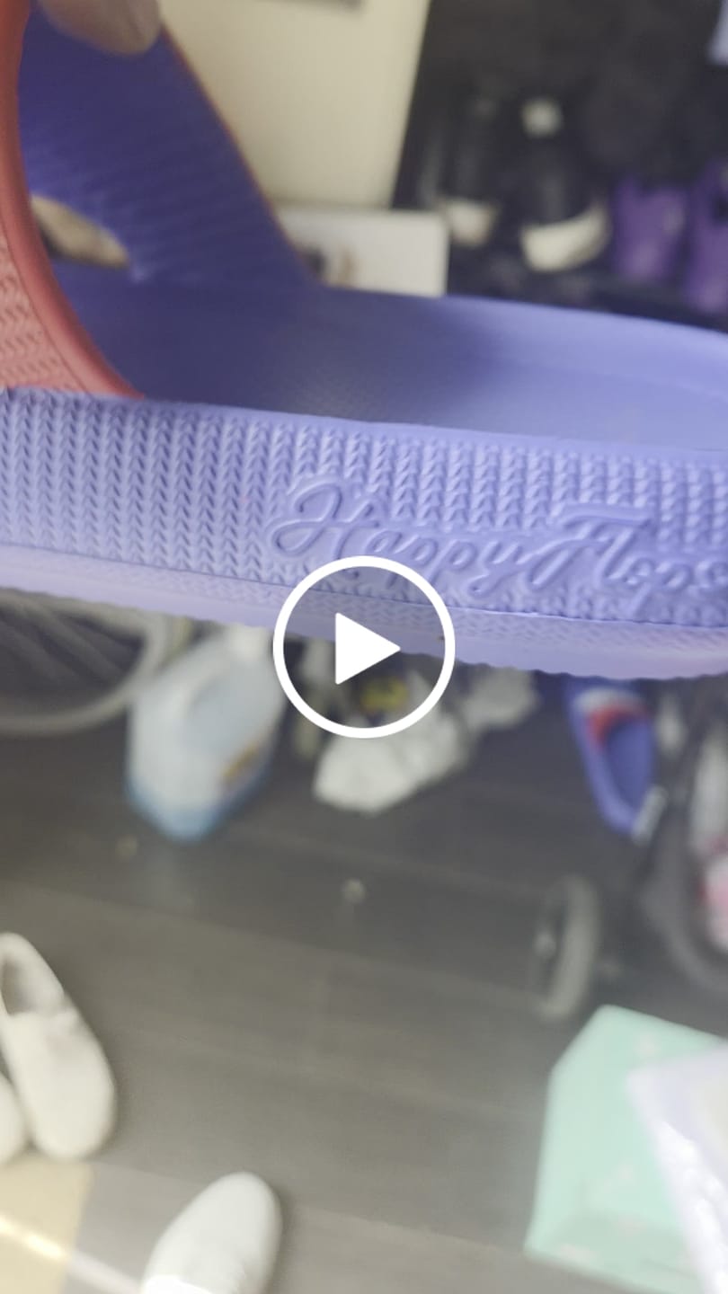 Customer video review of HappyNote Engraving