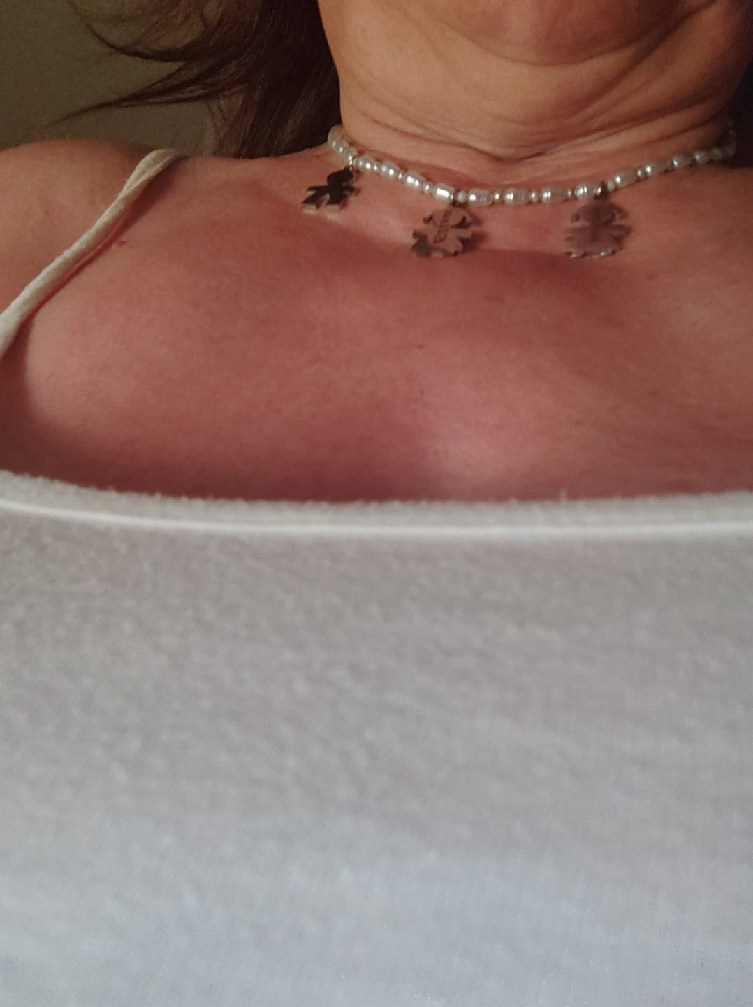 Customer photo review of Girocollo Family In Perle con ciondoli Bimbo Personalizzati