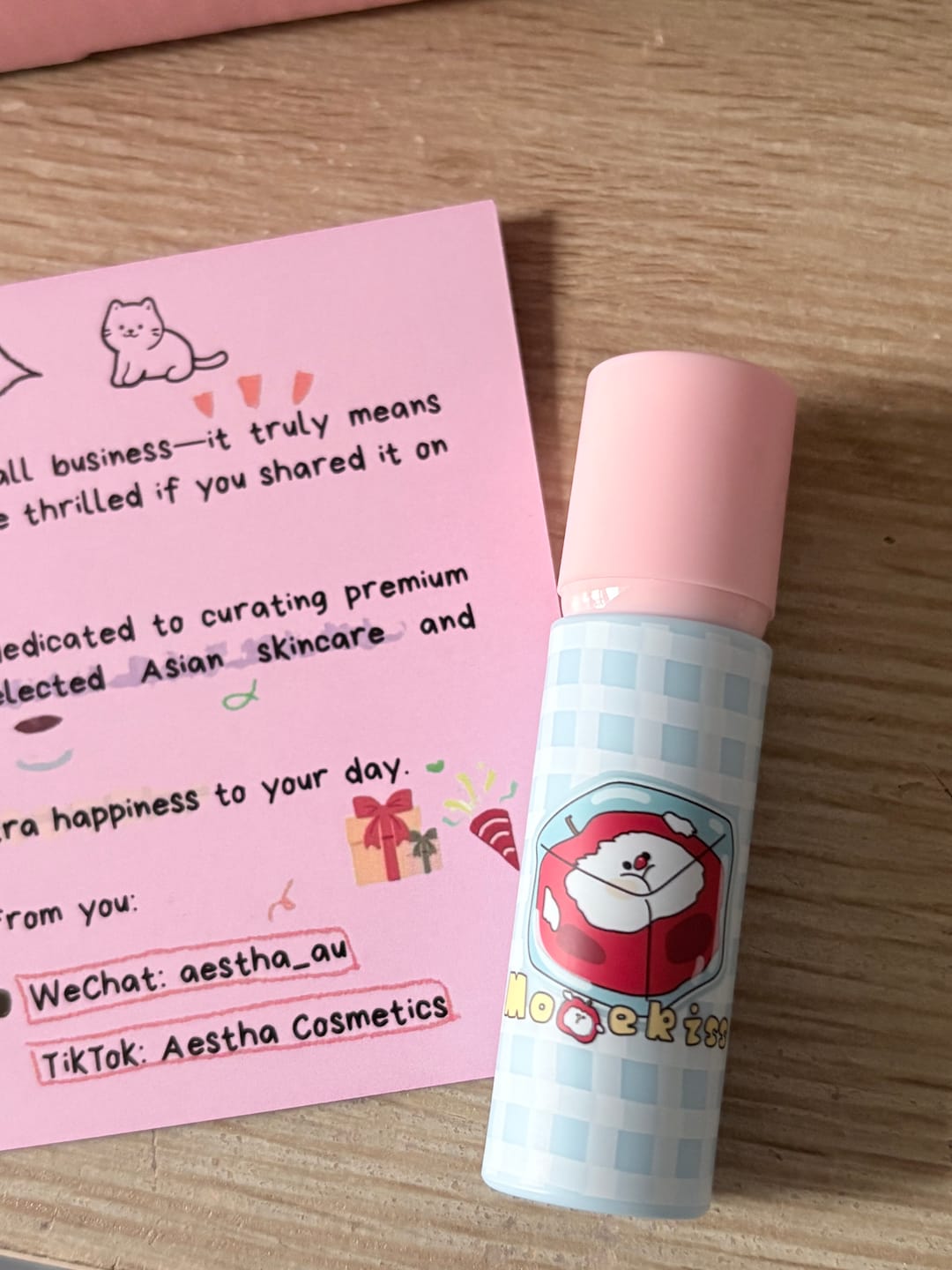 Customer photo review of Mooekiss Lip Mud * Little Apple Dog
