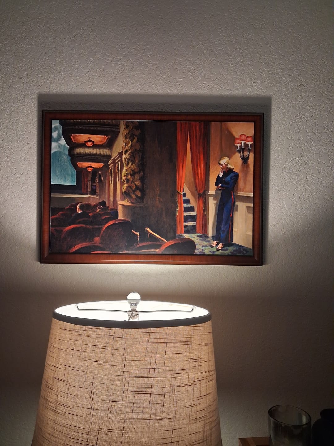 Customer photo review of New York Movie 1939 by Edward Hopper