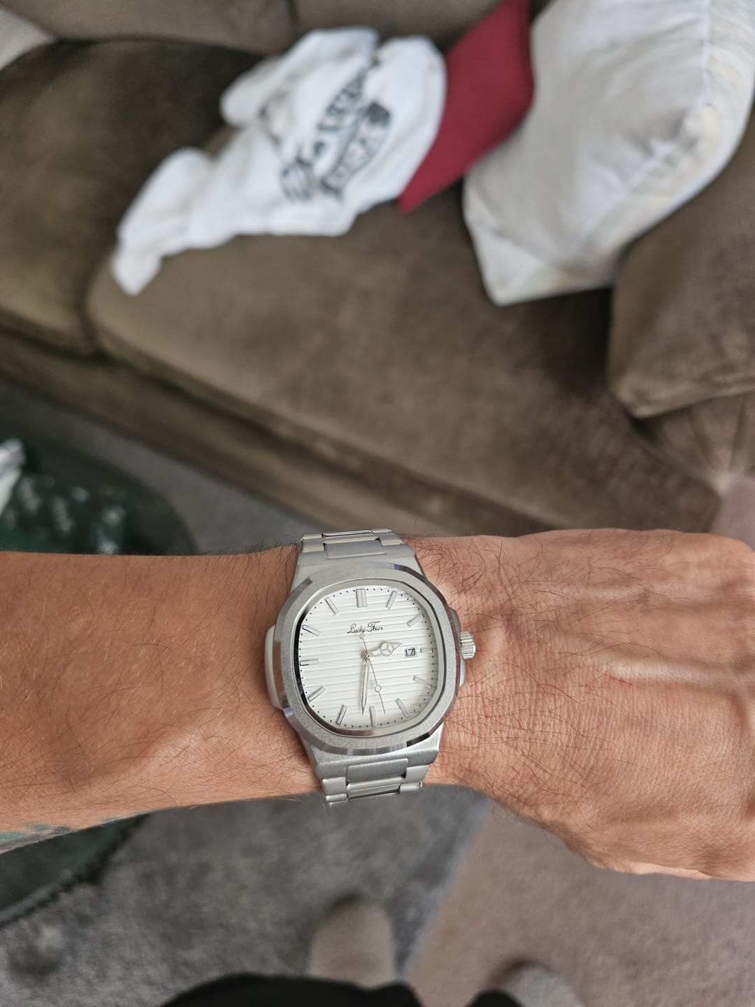Customer photo review of Lucky Fours® Caspian