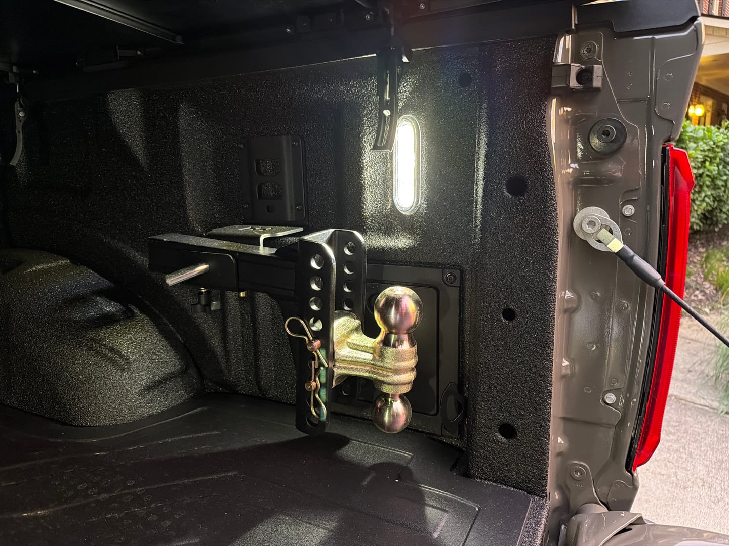 Customer photo review of Hitcholder™ Receiver - Ford BoxLink