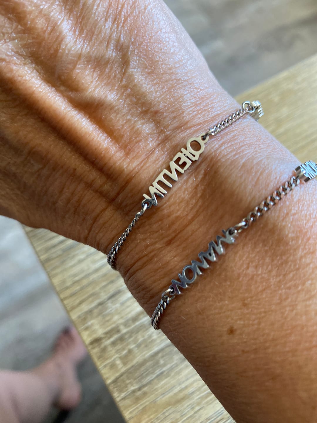 Customer photo review of Bracelet personnalisé avec nom