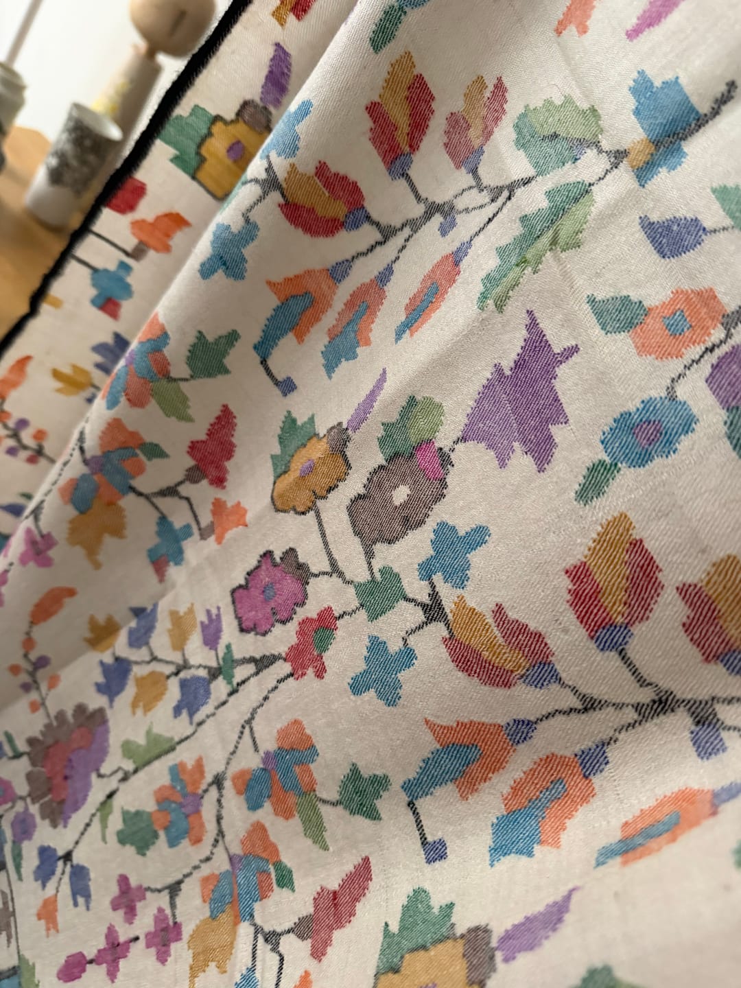 Customer photo review of Artisan Crafted Indian Kani Handloomed Pashmina Stole