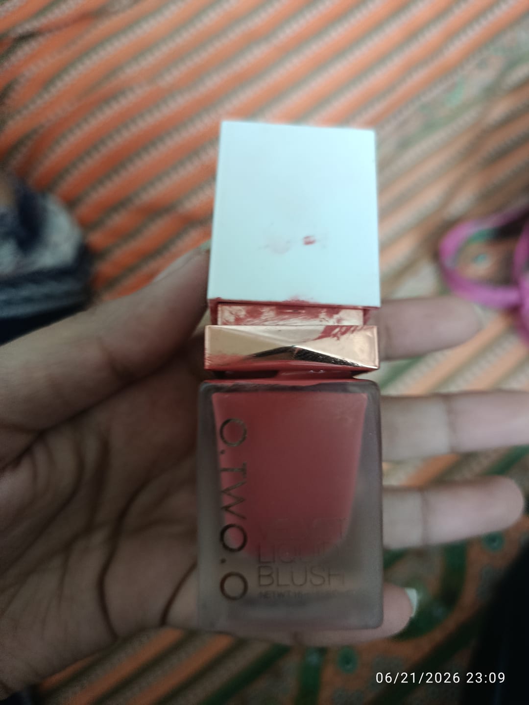 Customer photo review of O.TWO.O LIQUID BLUSH