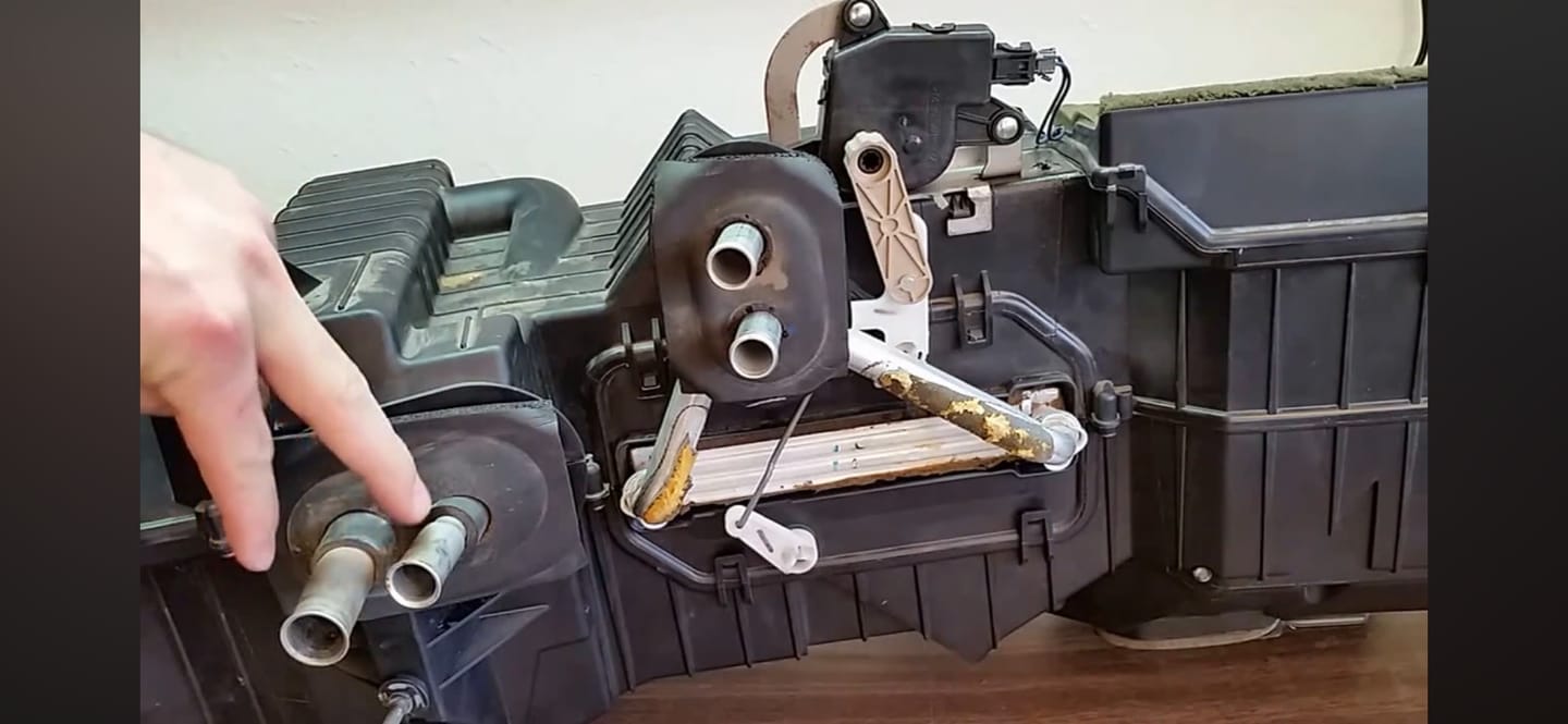 Customer photo review of Heater Core | 2002-2009 Dodge Ram 1500 2500 3500 | OEM Mopar 68004228AB
