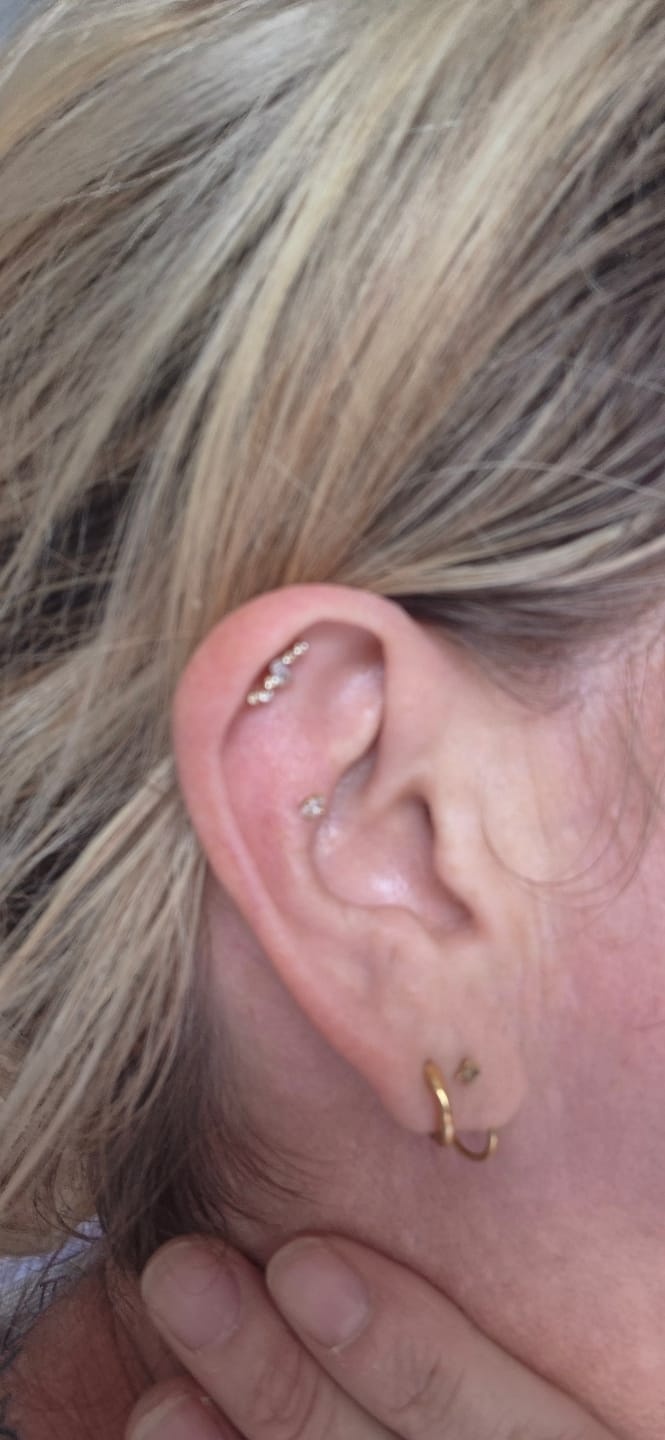 Customer photo review of Aurora Flatback Stud