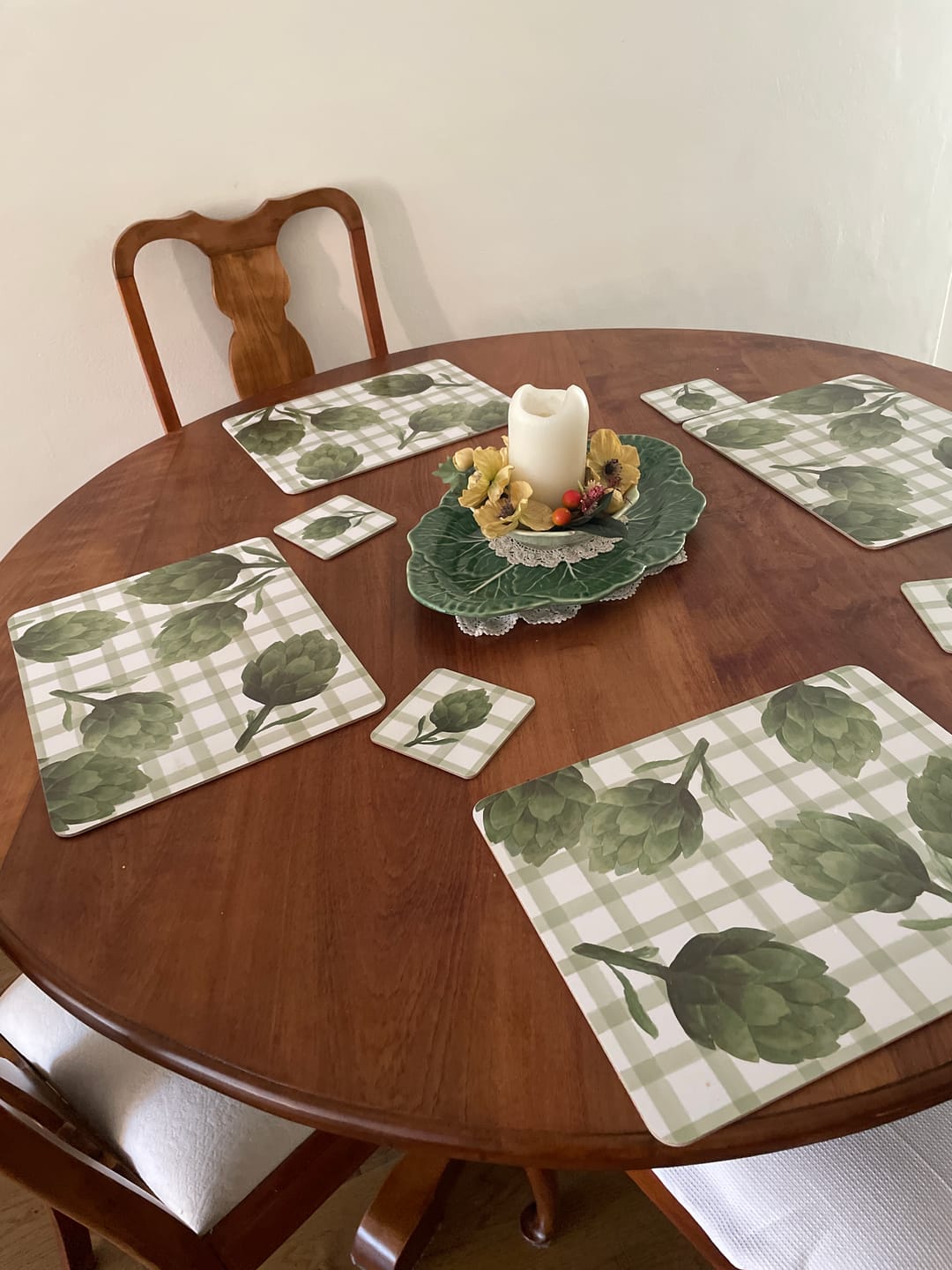 Customer photo review of Artichoke Rectangle Placemat S4