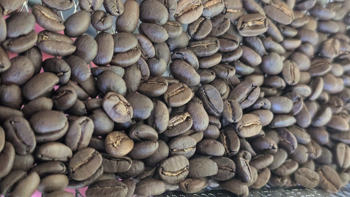 Customer photo review of Guatemala Huehuetenango Rolando Sanchez