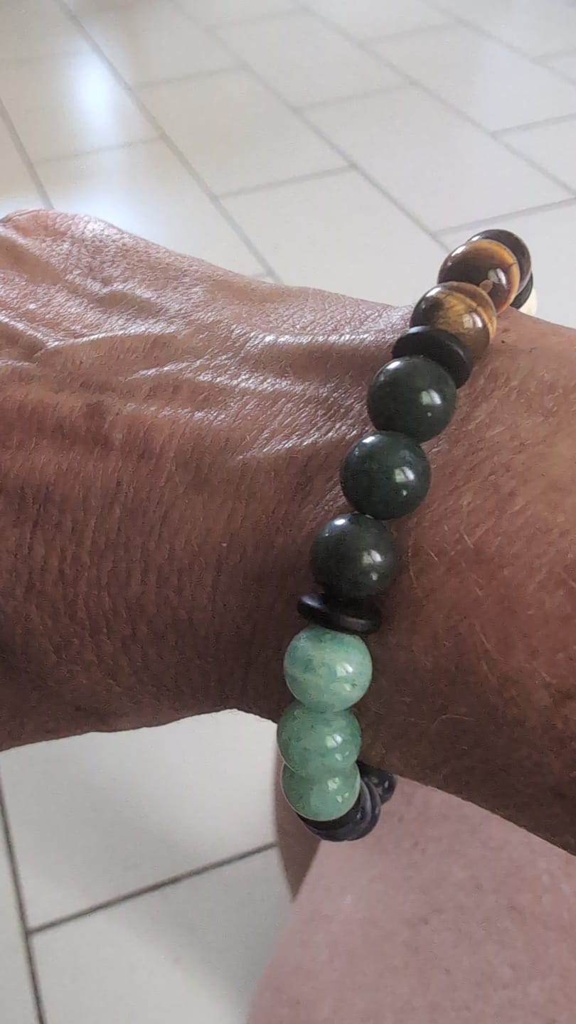 Customer photo review of Bracelet Premium "Harmonisation des 7 Chakras"