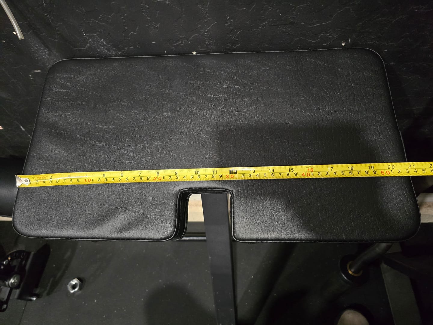Customer photo review of EVOLPOW BEC Multi-functional Adjustable Weight Bench with Preacher Curl and Leg Extension