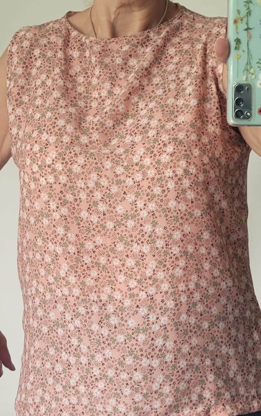 Customer photo review of Khaki and White on Peach Crepe Fabric