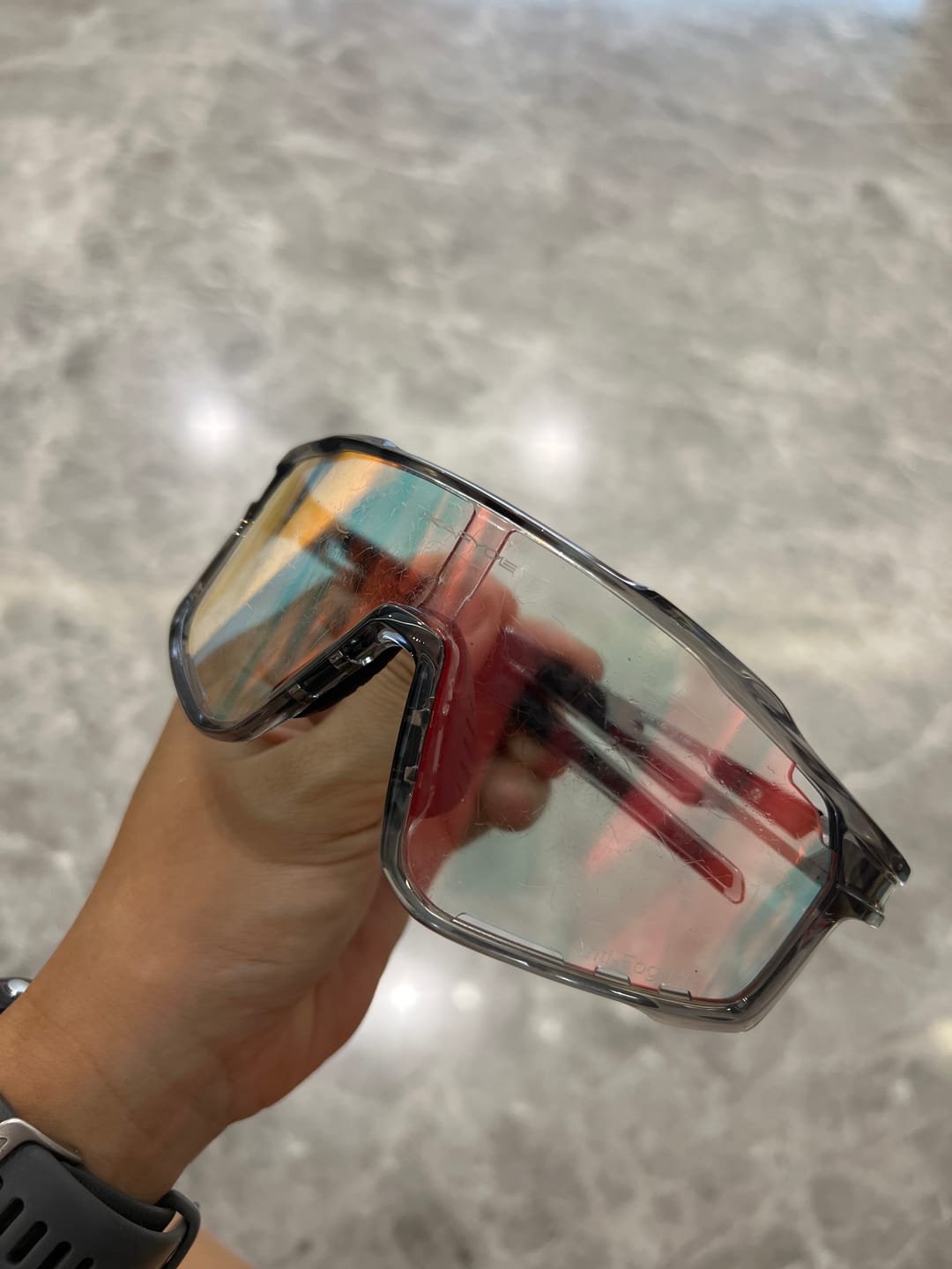 Customer photo review of REVO Kapvoe X76 Anti-Fog Photochromic Sunglasses