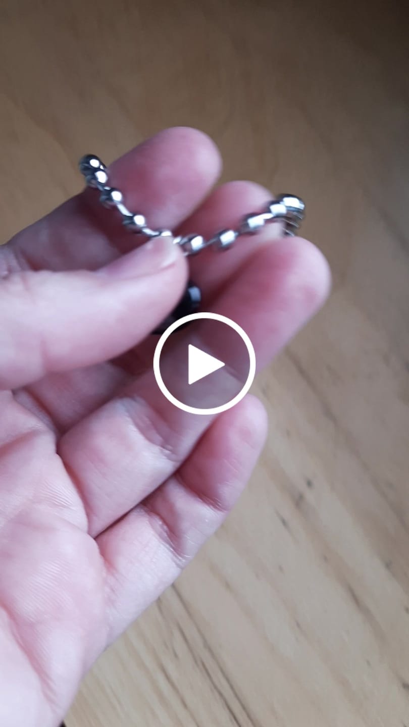 Customer video review of GARNET BALL 4MM CHAIN-siren, popularity, energy, romance