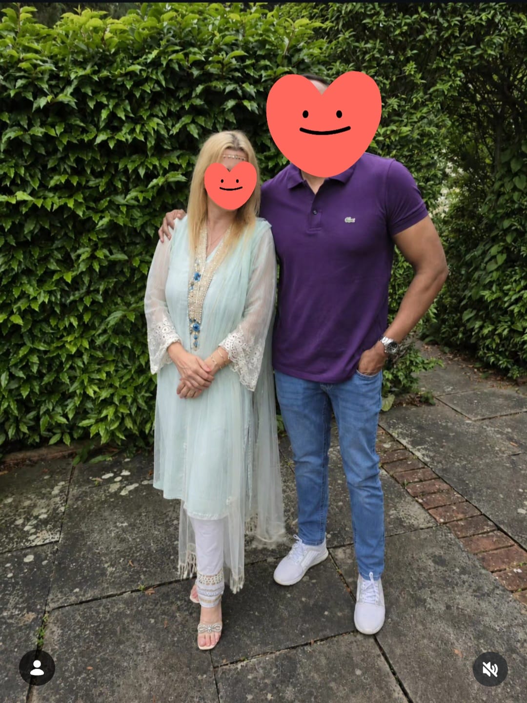 Customer photo review of F-113 - Ready made Swiss Lawn Khuda Ameer Outfit