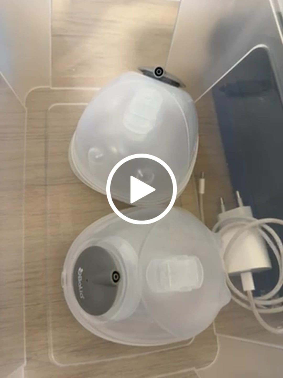 Customer video review of Extractor de leche doble manos libres