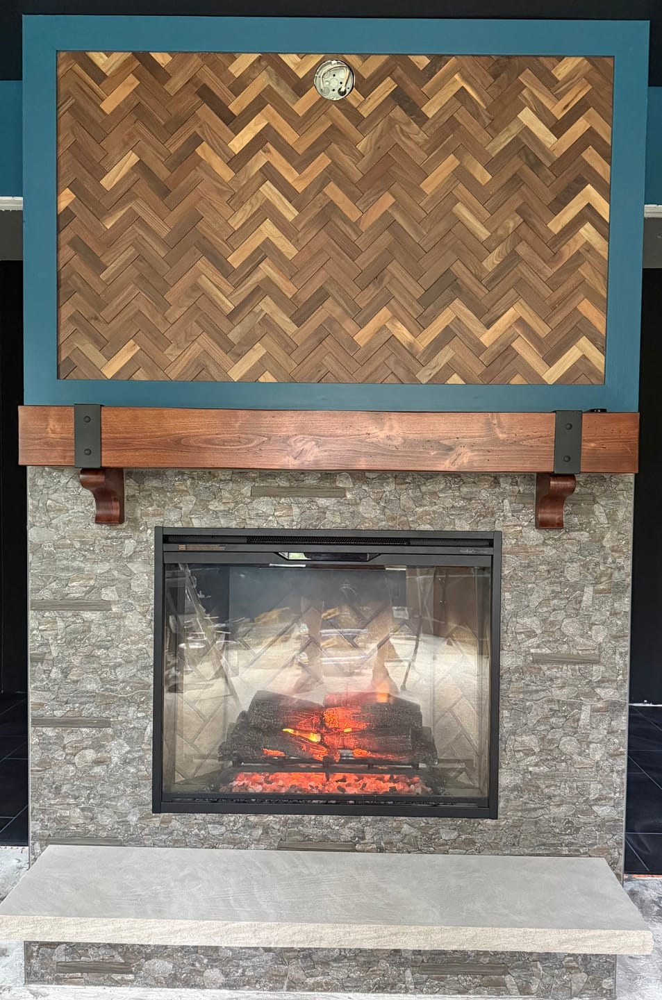 Customer photo review of Natural Walnut 3D Herringbone Panels