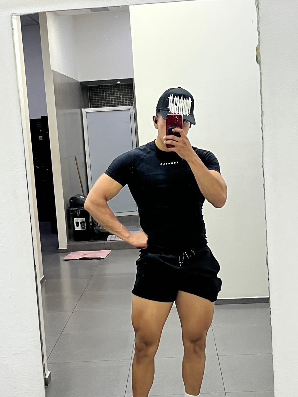 Customer photo review of 101 Bodybuilding Short Shorts