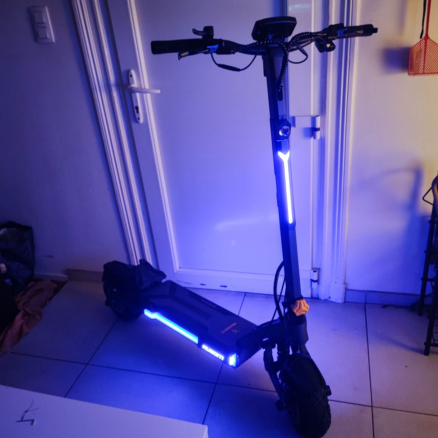 Customer photo review of Ausom DT2 Pro Dual Motor E-scooter