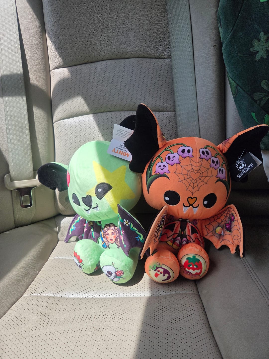 Customer photo review of Minty the Bat Plushie